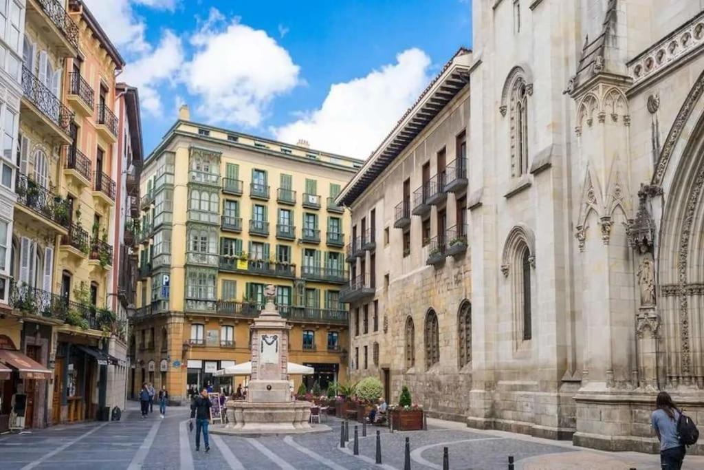 Calida Estancia Descubre La Ciudad Μπιλμπάο Εξωτερικό φωτογραφία